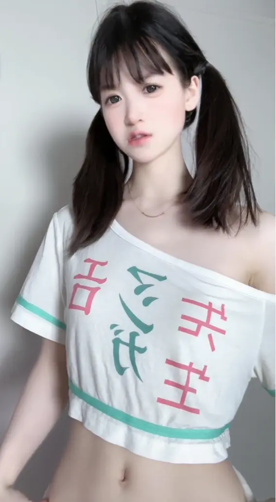 《萌小栖》全套会员私享资源-萌系写真合集-4K超清未删减-内嵌字幕网盘下载